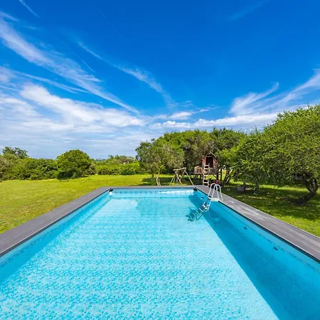 House Mirna With Heated Swimming Pool And Jacuzzi * Pula